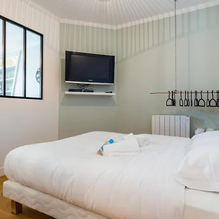 Apartment Super Apartement 1br 4p- Place De La Bastille 14 *